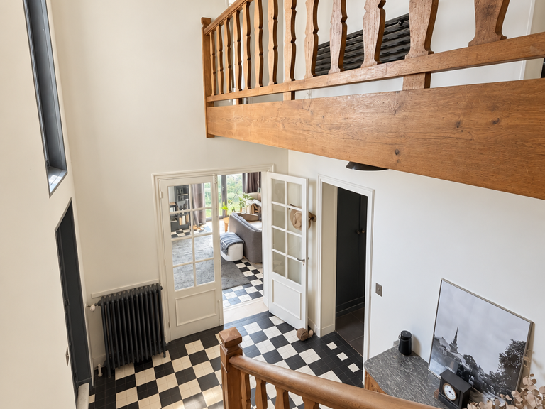 Vente Maison/villa 9 pièces — photo 1