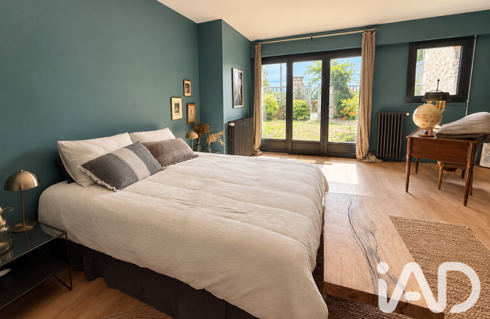 Vente Maison/villa 9 pièces — photo 2