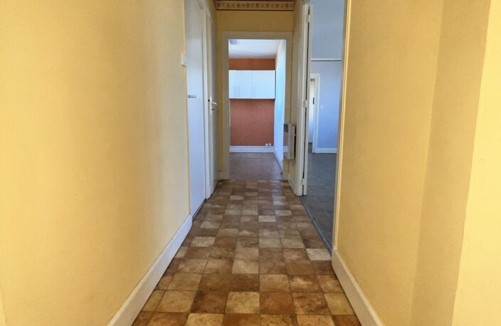 Vente Maison/villa 4 pièces — photo 3