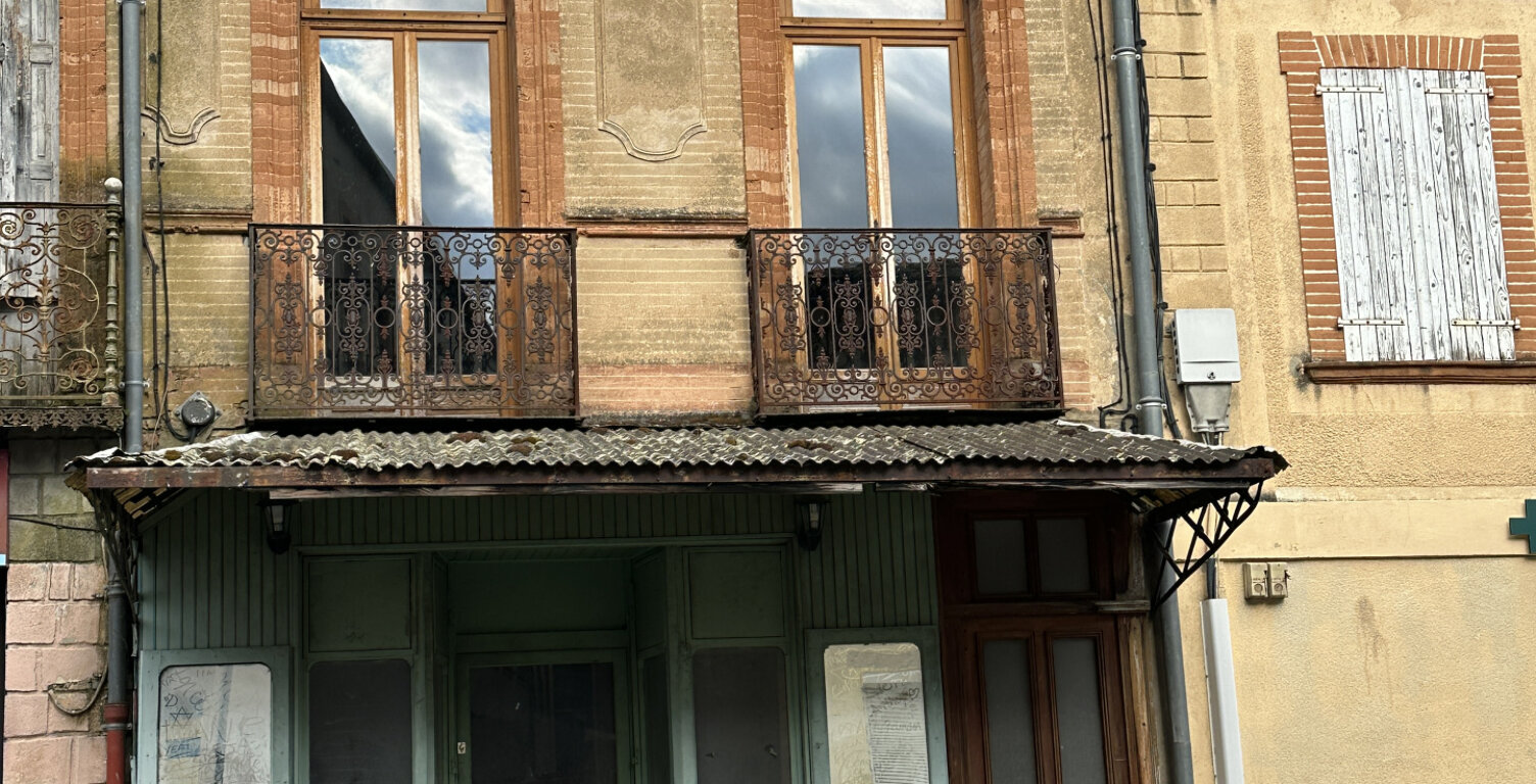 LOCAL COMMERCIAL ET APPARTEMENT INDEPENDANT — photo 1
