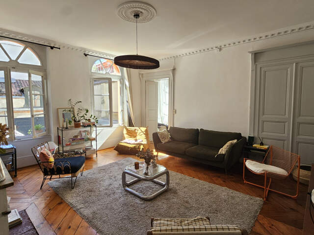 SAINT ETIENNE/GRAND ROND - SUPERBE T4/5 — photo du bien