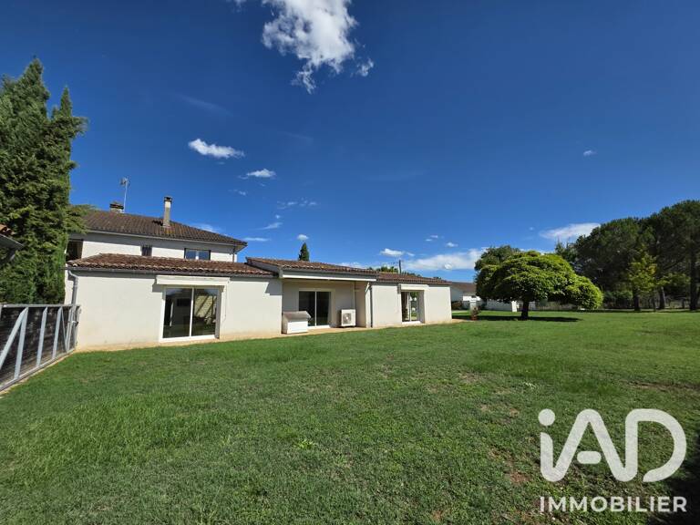 Vente Maison de village 12 pièces — photo 1