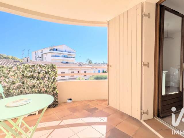 Vente Appartement 1 pièce — photo du bien