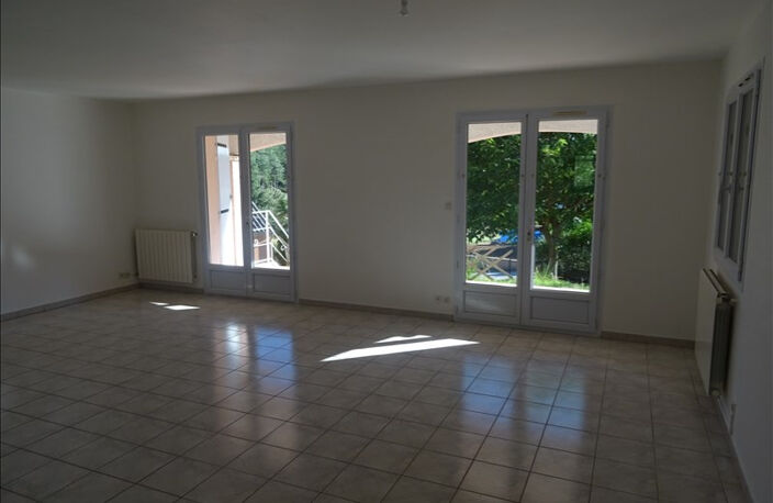 UCEL — photo 3