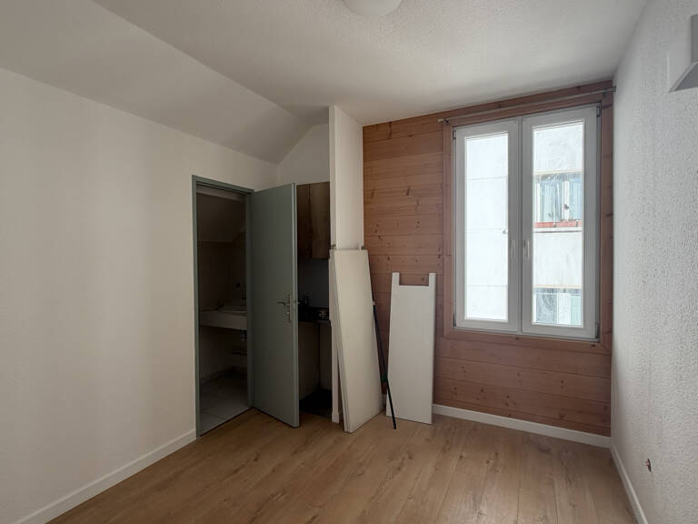 Studio dans petite copropriété — photo 1