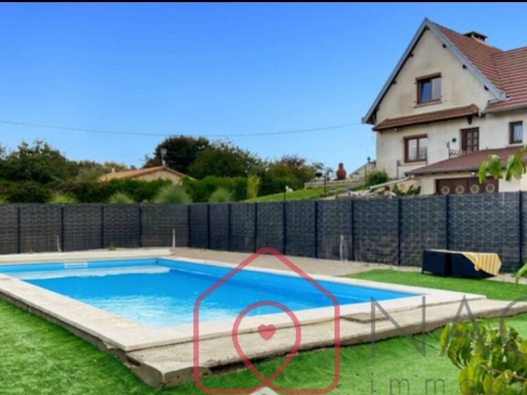 Maison contemporaine de 186 m2 sur un terrain de 2253 m2 avec piscine — photo 1