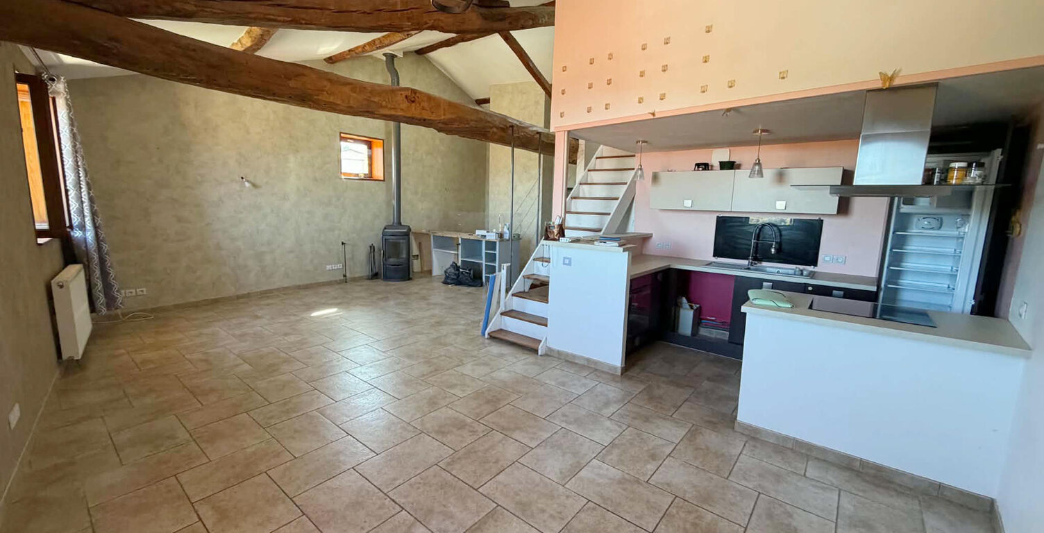 Vente maison 5 pièces 132 m² Yzeron (69510) — photo 1