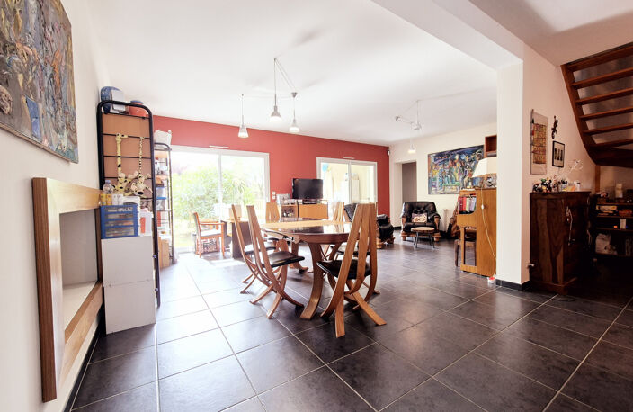 MÉRIGNAC -- MAISON FAMILIALE DE 200 M2 AVEC PISCINE SUR 1 837 — photo 4