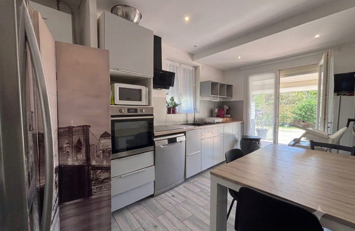 MÉRIGNAC   MAISON FAMILIALE 140 M2 AVEC PISCINE SUR PARCELLE — photo 5