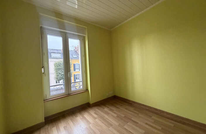 A LOUER PROCHE CENTRE-VILLE APPARTEMENT DE TYPE 2 — photo 2