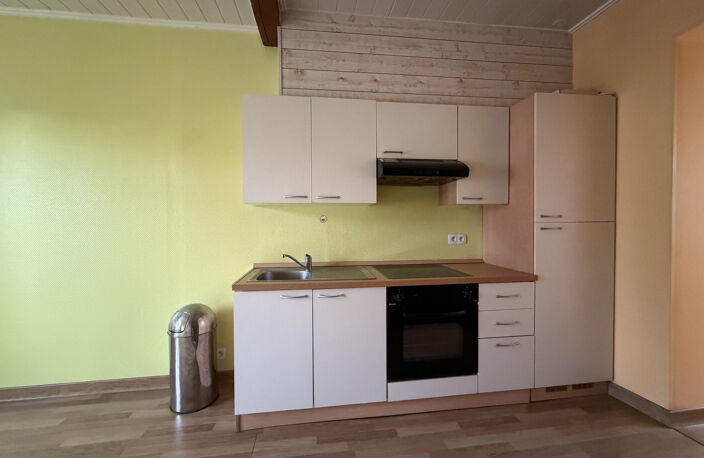 A LOUER PROCHE CENTRE-VILLE APPARTEMENT DE TYPE 2 — photo 4