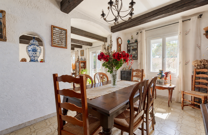 LA SEYNE SUR MER MAISON T5 + JARDIN + GARAGE — photo 4