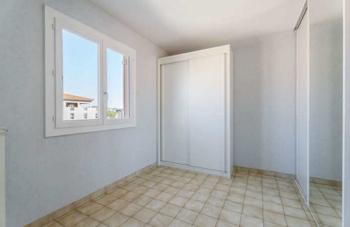 Appartement T3 - terrasse - garage — photo 5