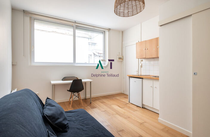 Immeuble de rapport  4 studios/T2  Cour intérieure  Sa — photo 3