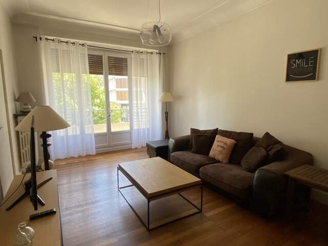 Appartement à louer Grenoble — photo du bien