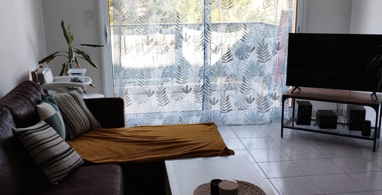 appartement type 2 vide + parking — photo 1