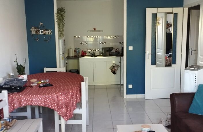 appartement type 2 vide + parking — photo 4