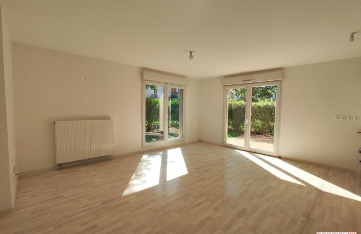 Appartement à louer SAINT BENOIT — photo 2