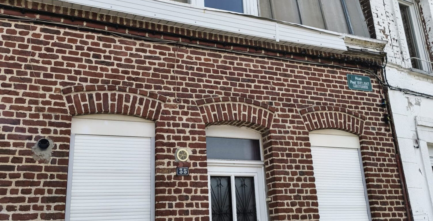 Maison à rénover de 50 m² avec grenier aménageable de 12 m² — photo 1
