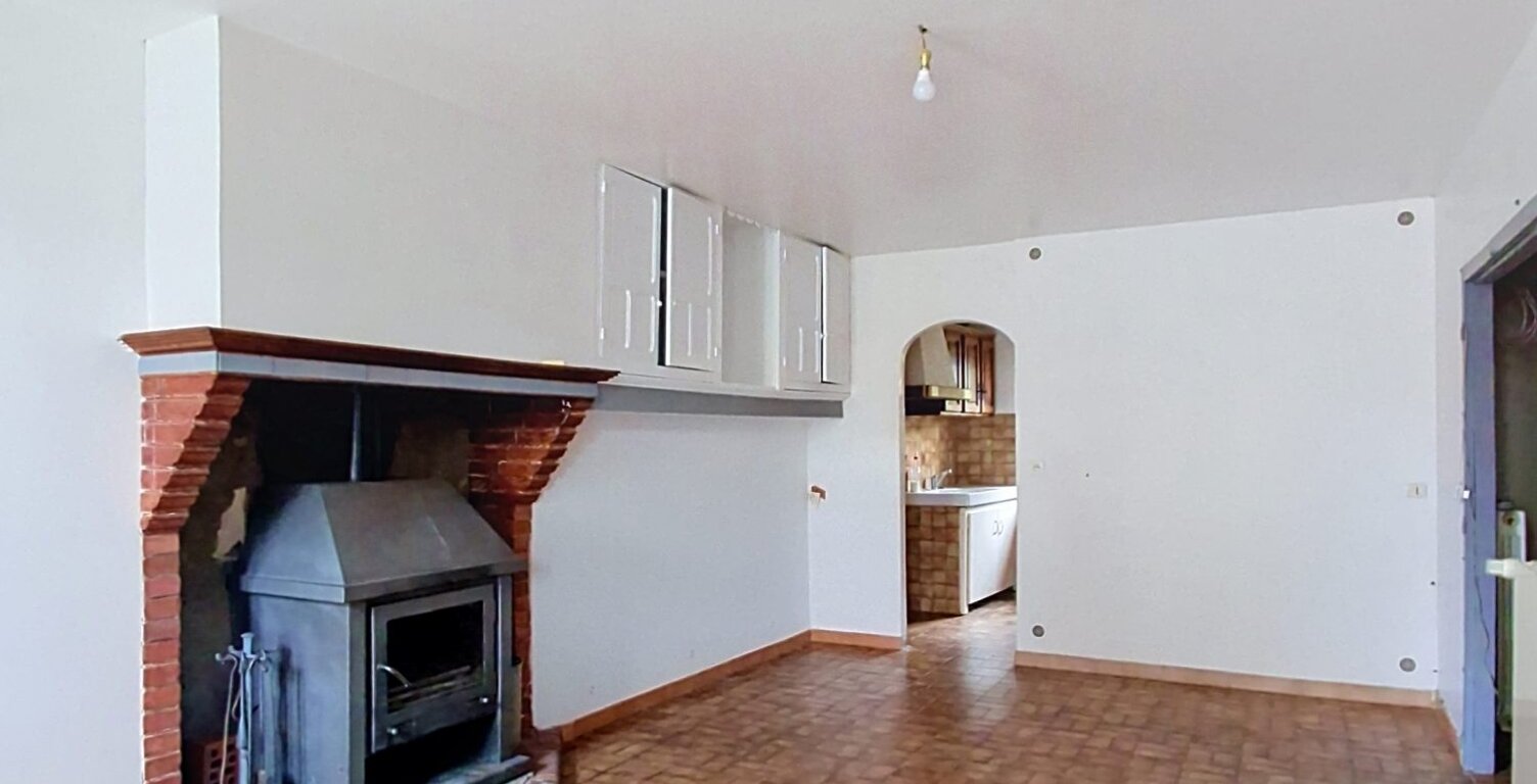 Saint Pierre de Trivisy - Maison de village T4 — photo 1