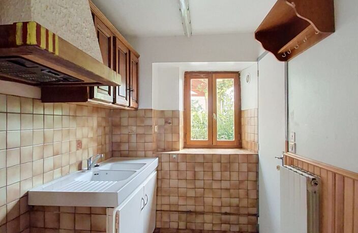 Saint Pierre de Trivisy - Maison de village T4 — photo 2