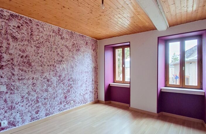 Saint Pierre de Trivisy - Maison de village T4 — photo 4