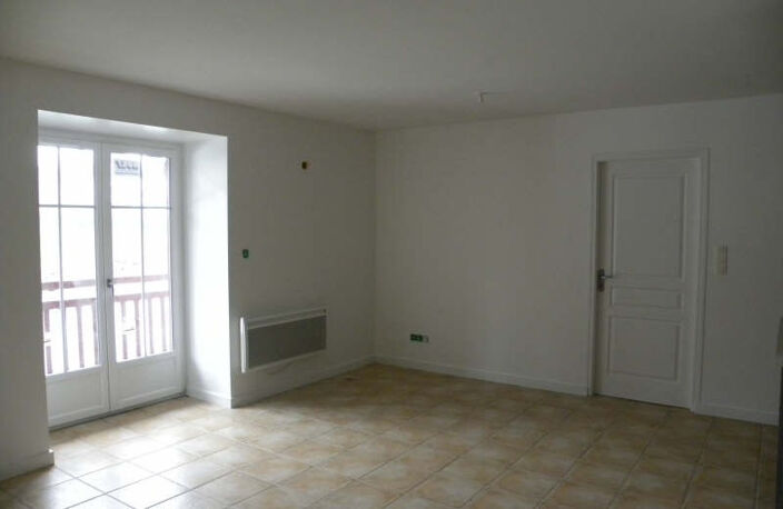 Saint-Jean-Pied-de-Port centre — photo 3