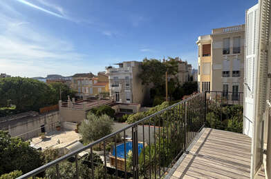Appartement 3 pièces 1960 €