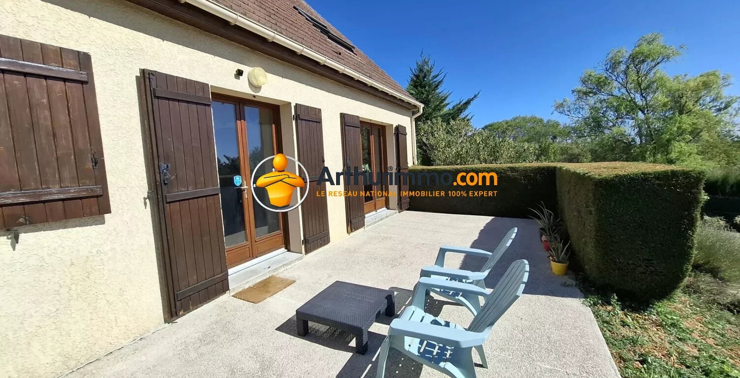 Maison traditionnelle 128 m², sous-sol complet, terrain 2 204 m² — photo 1