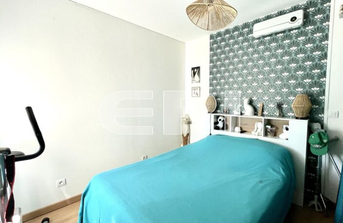 6411 2 MAISONS ENTRE AIRVAULT ET ST-VARENT.<br>Maison principale — photo 4