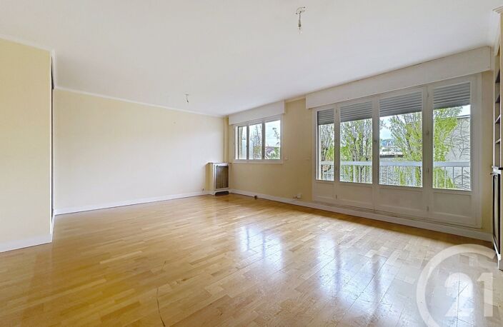 Vente appartement 3 pièces 64 m² Choisy-le-Roi (94600) — photo 2