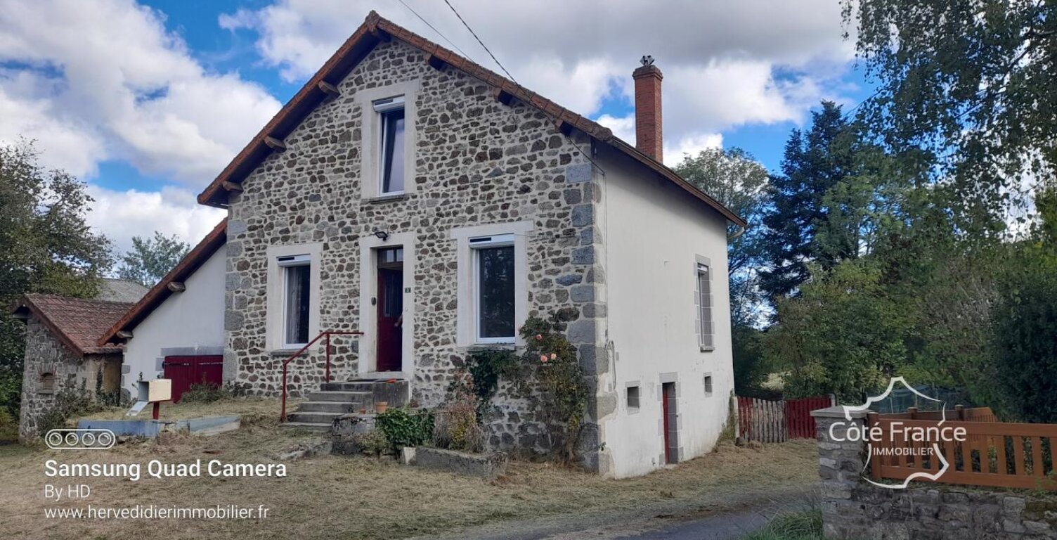 belle maison d'habitation Puy de Dome sur la commune de Giat — photo 1