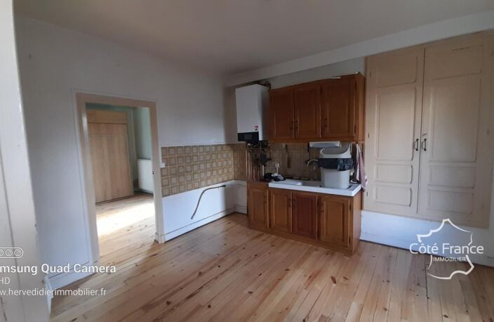 belle maison d'habitation Puy de Dome sur la commune de Giat — photo 3