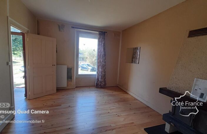 belle maison d'habitation Puy de Dome sur la commune de Giat — photo 4