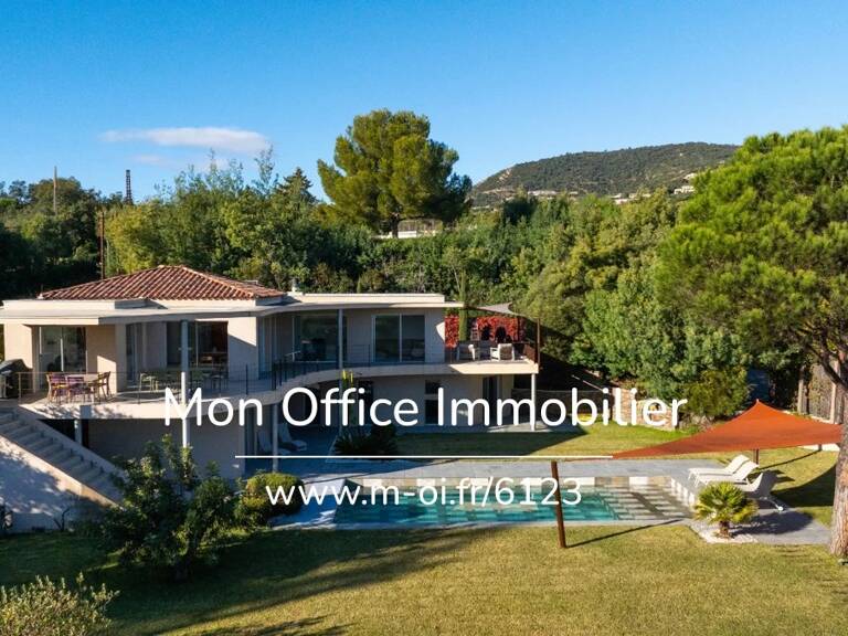 Référence : 6123-NGU. - PROPRIÉTÉ D'ARCHITECTE À 700M DES PLAGES DE BEAUVALLON GRIMAUD — photo 1