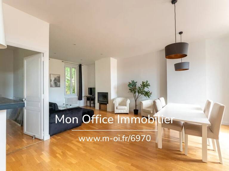 Référence : 6970-ASA - Appartement 3 pièce climatisé et traversant dernier étage centre ville — photo 1