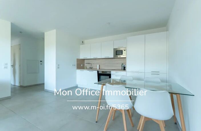 Référence : 6919-MAC. - Appartement - T3 - 66m2 - Terrasse - Parking - Aix-en-Provence - La Duranne - 13100 — photo 4