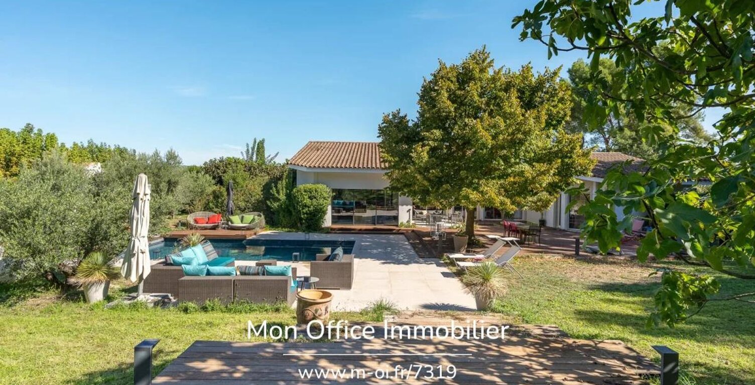 Référence : 7319-NGU - Maison 10 pièces - 5 chambres - deux studios - piscine - 380m2 habitables et 223m2 de sous-sol / garages — photo 1