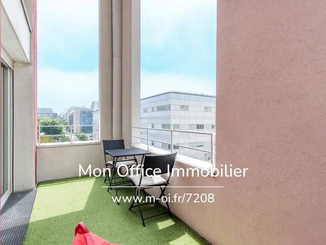 Référence : 7208-CLA. - Duplex 3 pièces avec terrasse et place de parking — photo du bien