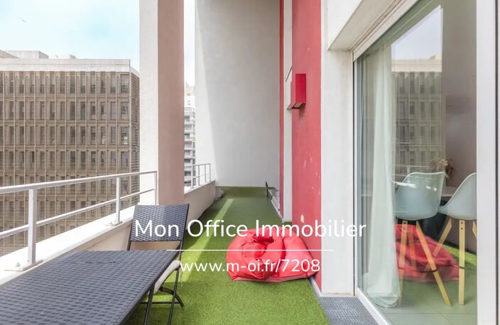 Référence : 7208-CLA. - Duplex 3 pièces avec terrasse et place de parking — photo 2