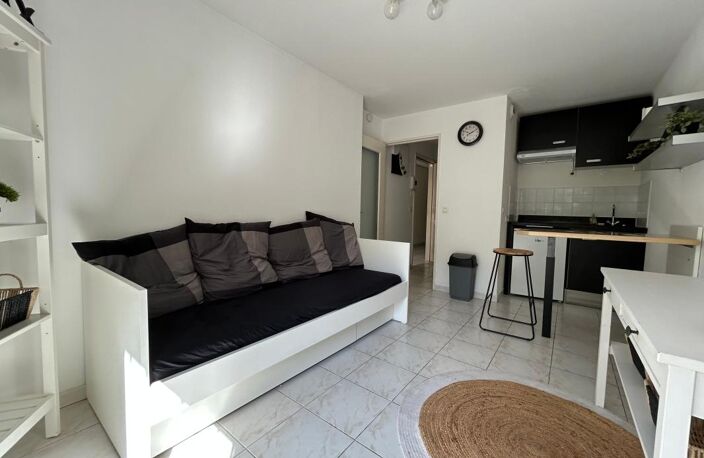 VALROSE STUDIO 21M² MEUBLE EQUIPE LUMINEUX CALME INVESTISSEUR — photo 3