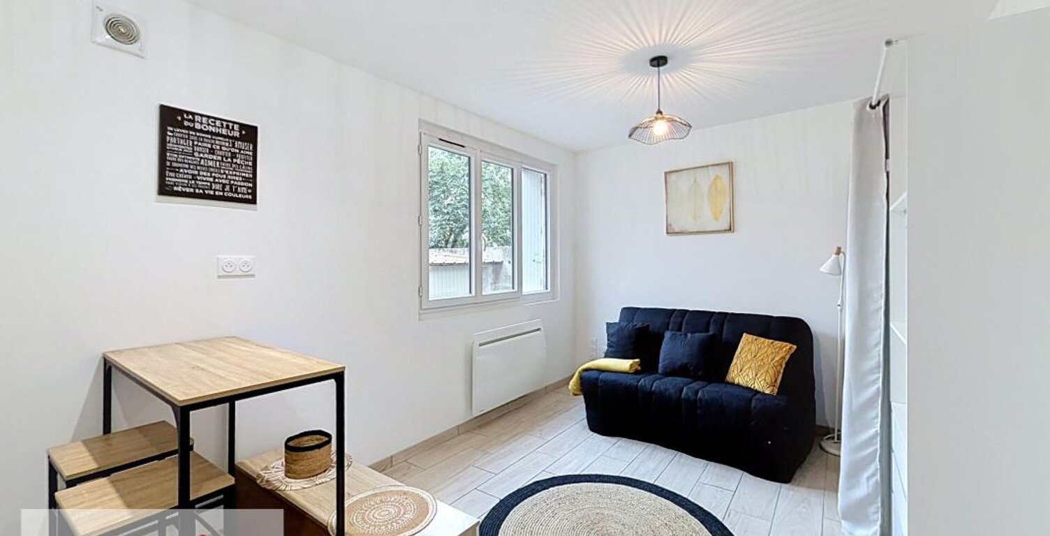 STUDIO Meublé À Louer — photo 1