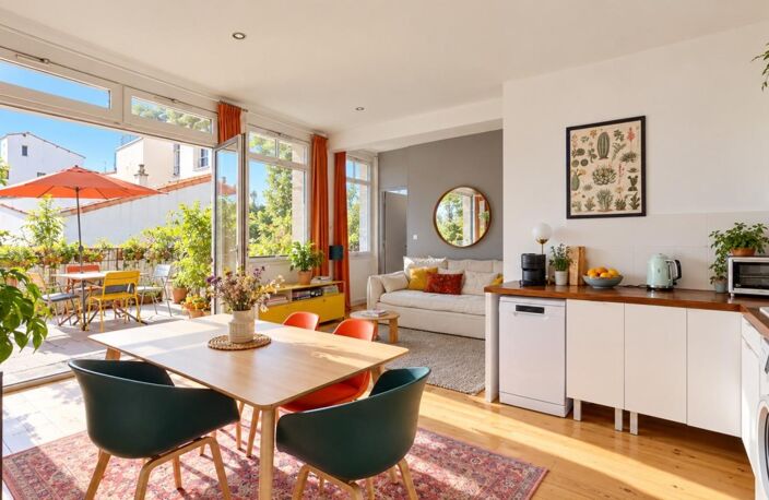Duplex avec terrasse – À 4 min du métro Robespierre — photo 2
