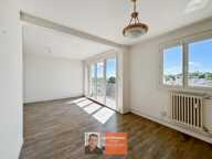 DOLE – APPARTEMENT LUMINEUX 69 M² –  7E ÉTAGE (ASCENSEUR)– VUE PANORAMIQUE — photo 3