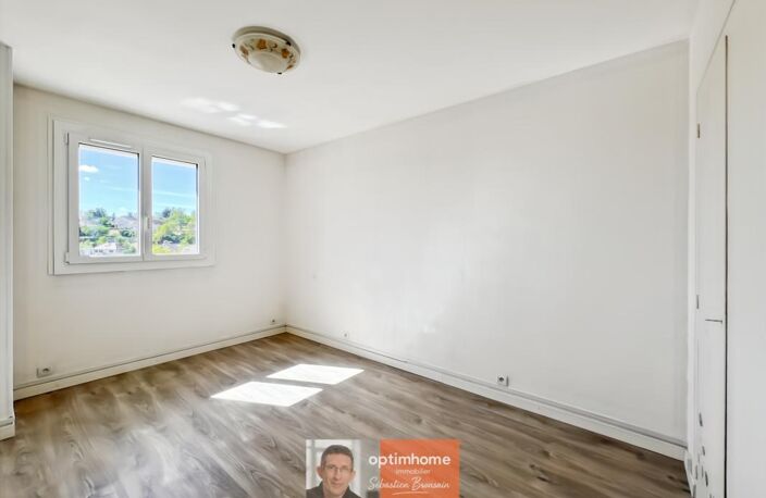 DOLE – APPARTEMENT LUMINEUX 69 M² –  7E ÉTAGE (ASCENSEUR)– VUE PANORAMIQUE — photo 4