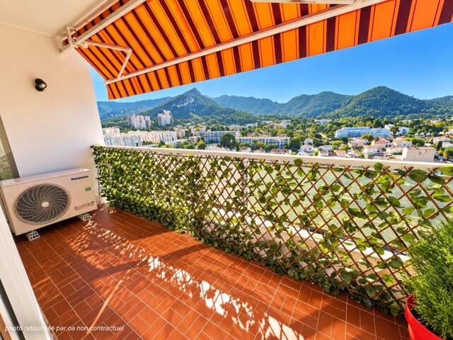 13010 Saint Tronc Superbe Type 4 avec Balcon — photo du bien