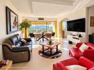 13010 Saint Tronc Superbe Type 4 avec Balcon — photo 3
