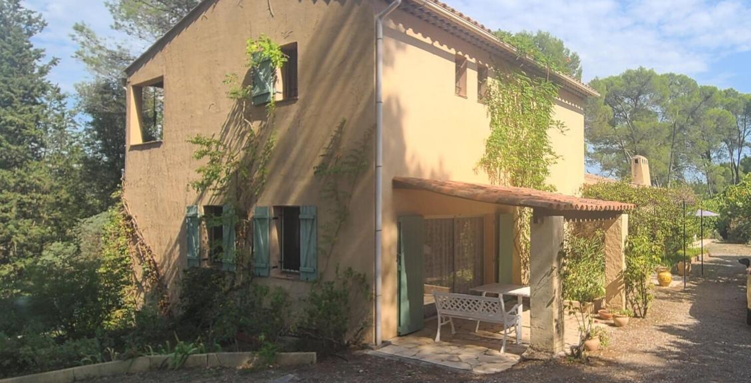 Maison à vendre  5 chambres dont deux au RDC.  LE CANNET DES MAURES (83340) — photo 1
