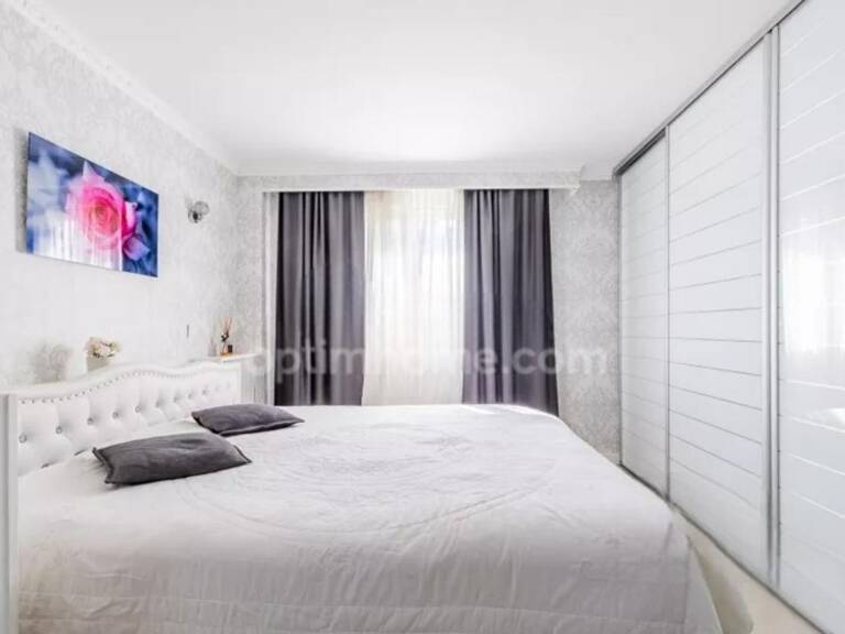 Appartement à vendre 5 pièces, 3 chambres, possible 4 chambres + cave — photo 1