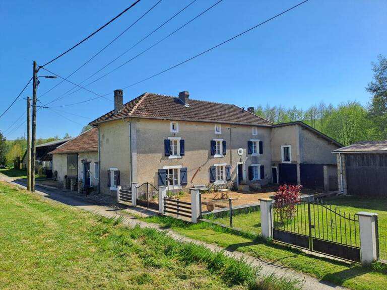 Proche Belgique et Luxembourg, Propriété de charme avec activité touristique de 384 m² habitable — photo 1